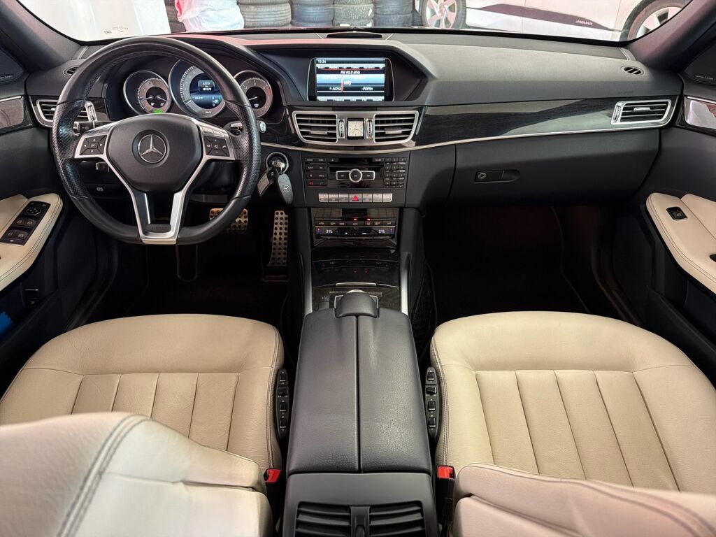 Mercedes-Benz E 2014 Musta