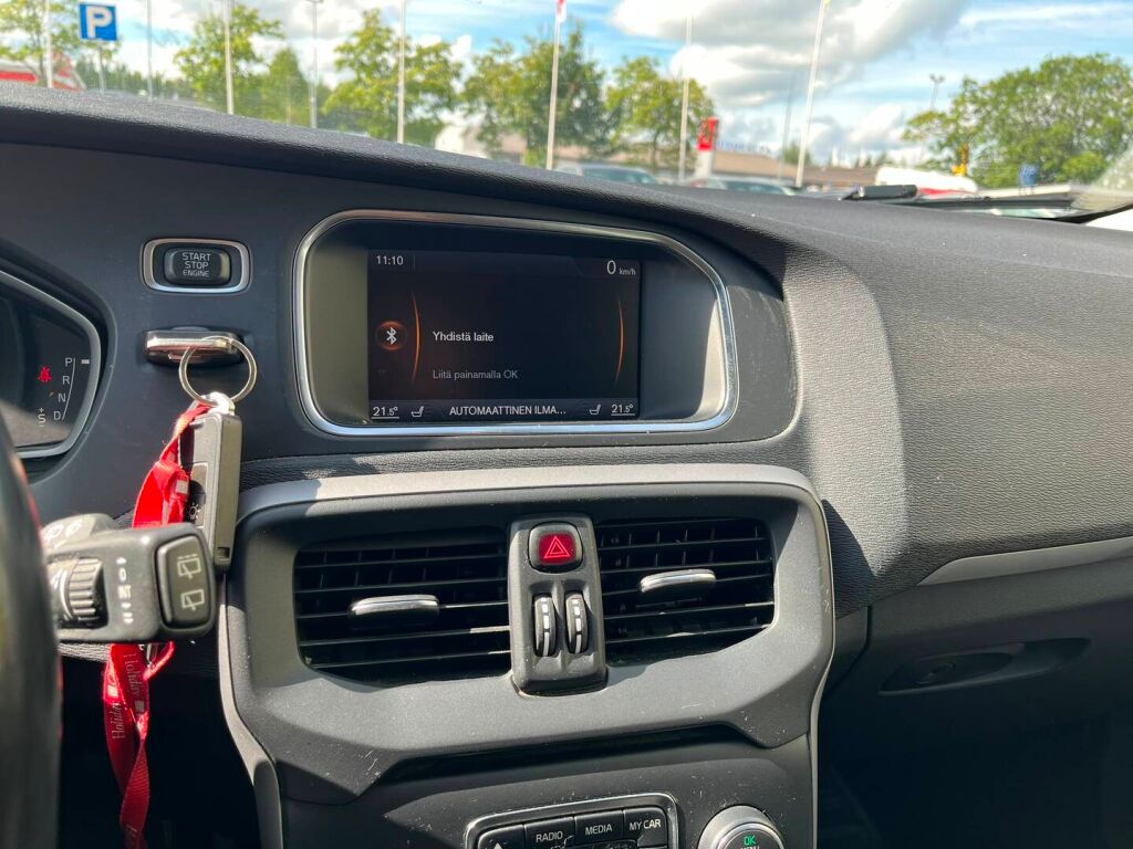 Volvo V40 2014 Valkoinen
