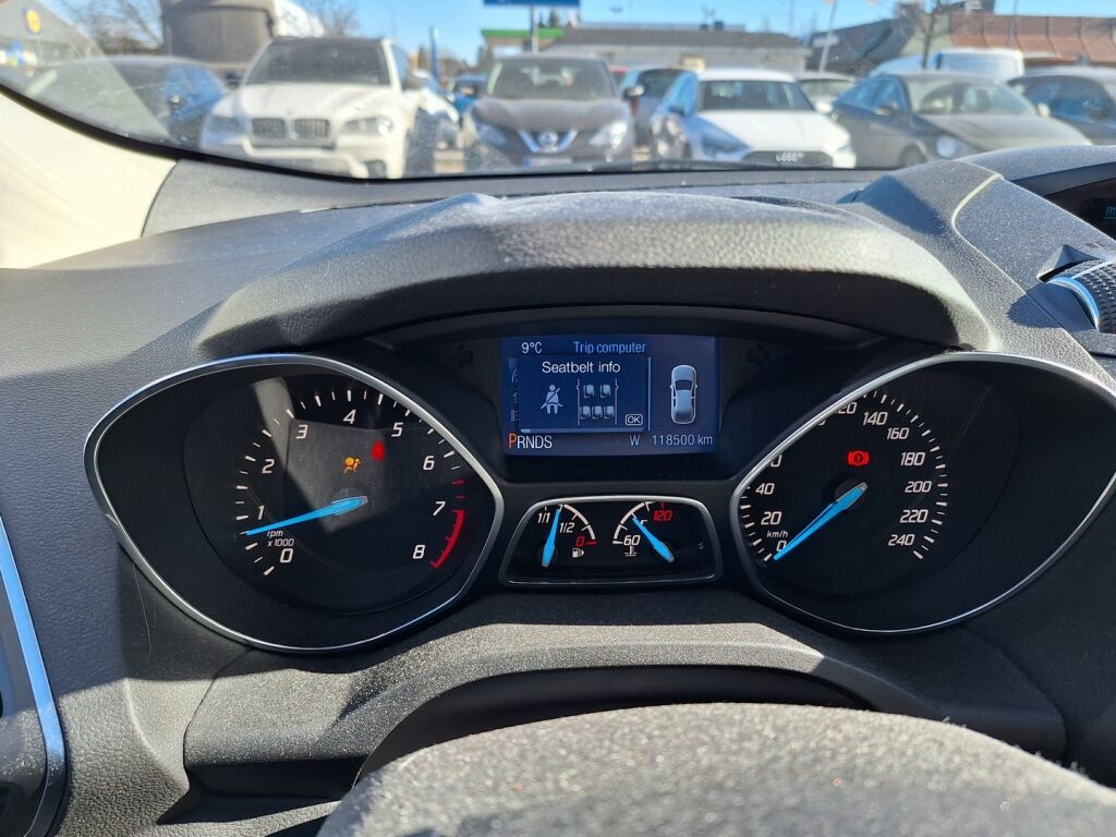 Ford Kuga 2014 Harmaa