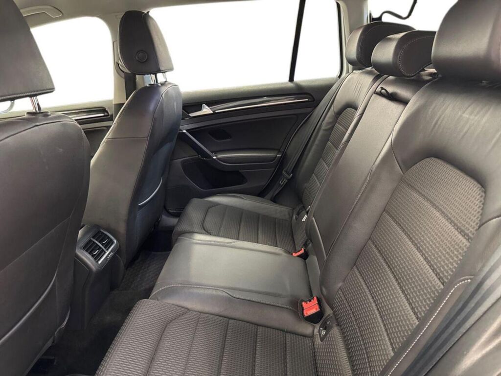 Volkswagen Golf 2014 Valkoinen