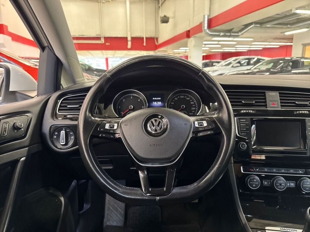 Volkswagen Golf 2014 Valkoinen