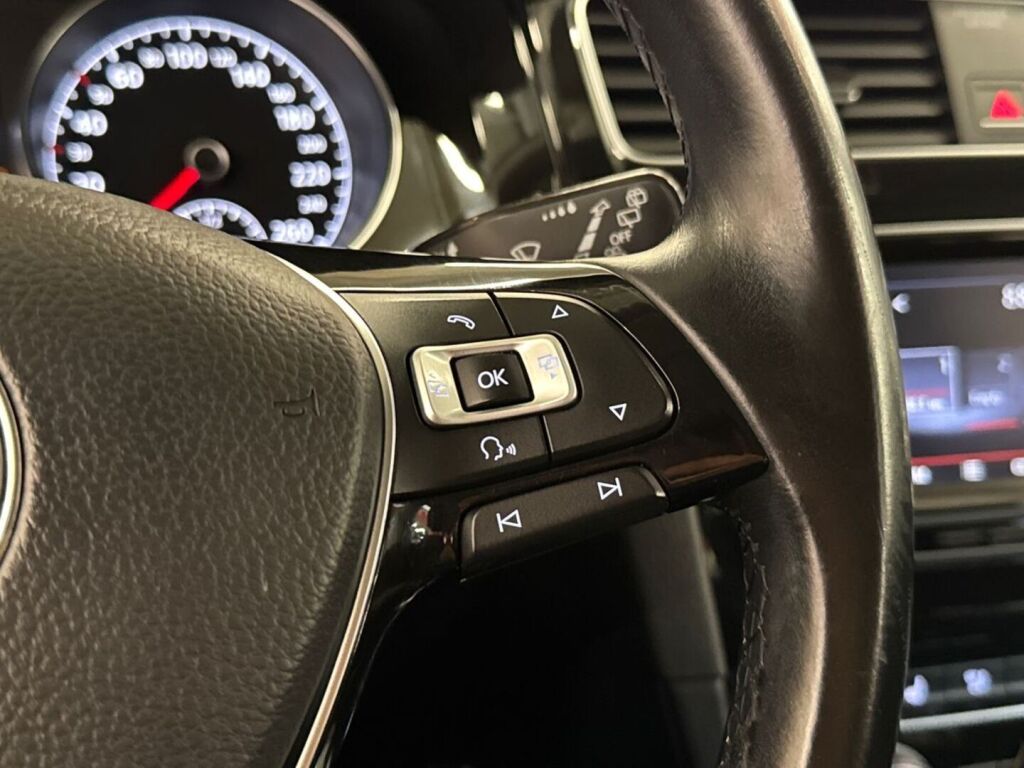 Volkswagen Golf 2014 Valkoinen