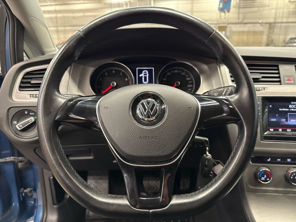 Volkswagen Golf 2014 Sininen