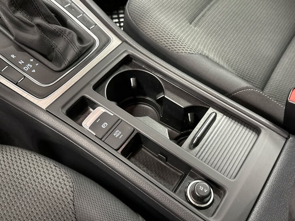 Volkswagen Golf 2014 Sininen