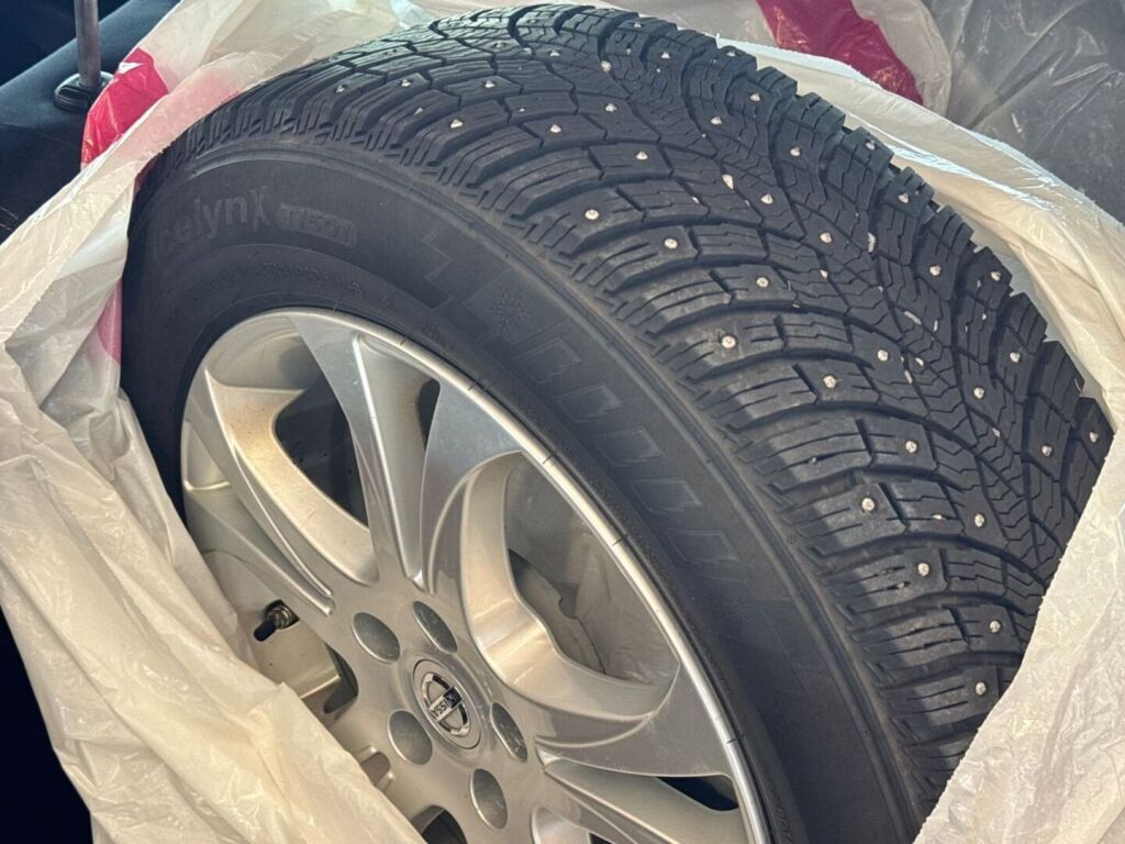 Nissan Qashqai 2014 Punainen