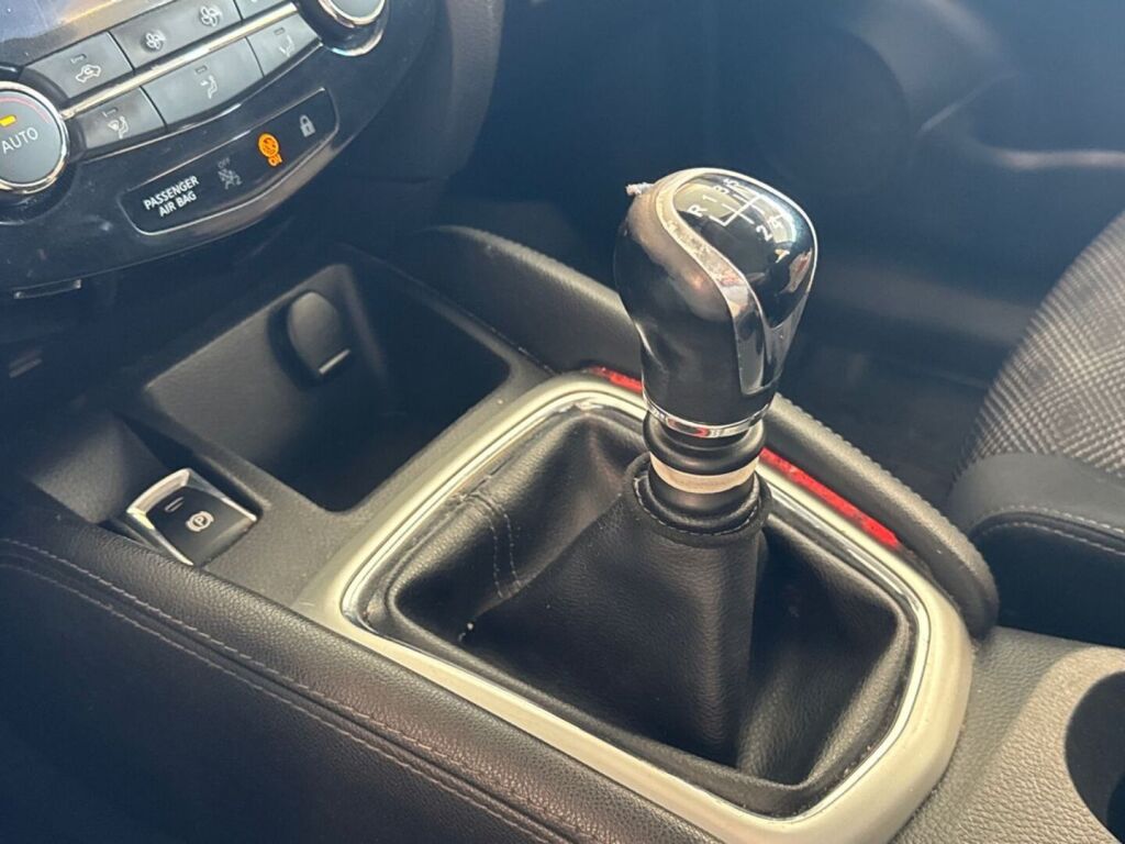 Nissan Qashqai 2014 Punainen