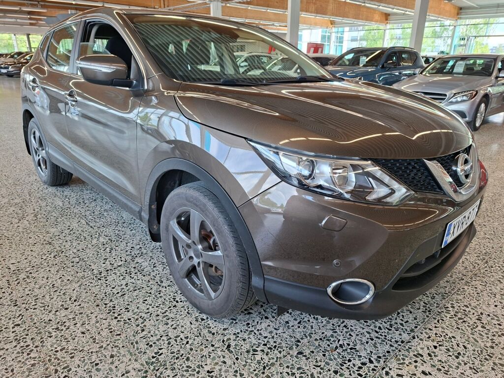 Nissan Qashqai 2014 Ruskea (beige)