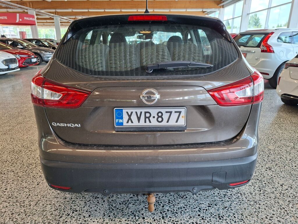 Nissan Qashqai 2014 Ruskea (beige)