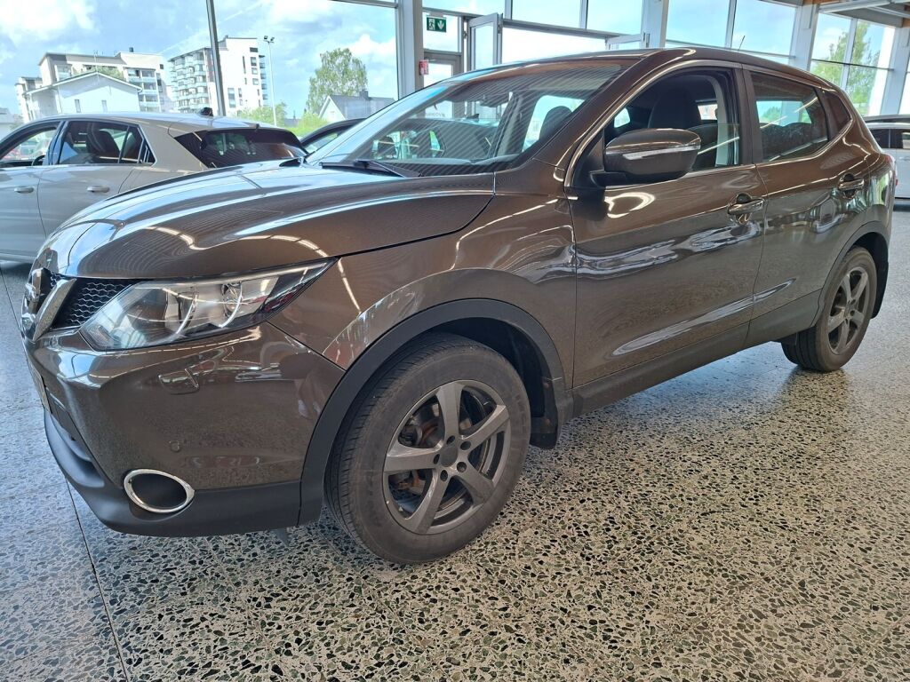 Nissan Qashqai 2014 Ruskea (beige)