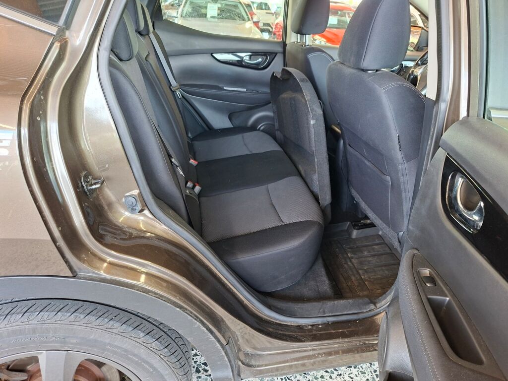 Nissan Qashqai 2014 Ruskea (beige)