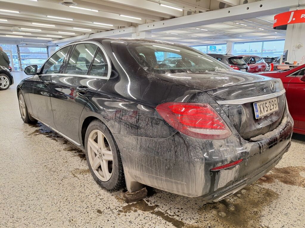 Mercedes-Benz E 2019 Musta