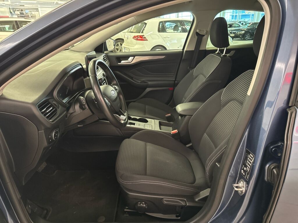 Ford Focus 2019 Sininen
