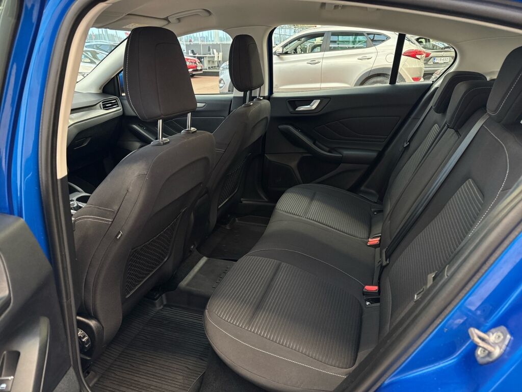 Ford Focus 2019 Sininen