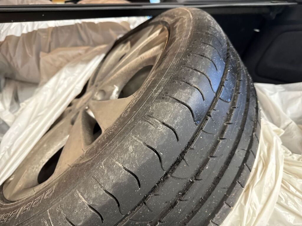 Mercedes-Benz B 2016 Musta