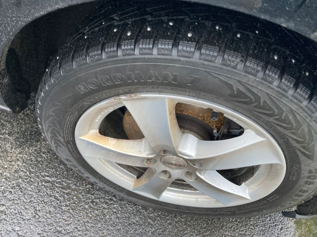 Opel Astra 2019 Metallinhohto Musta