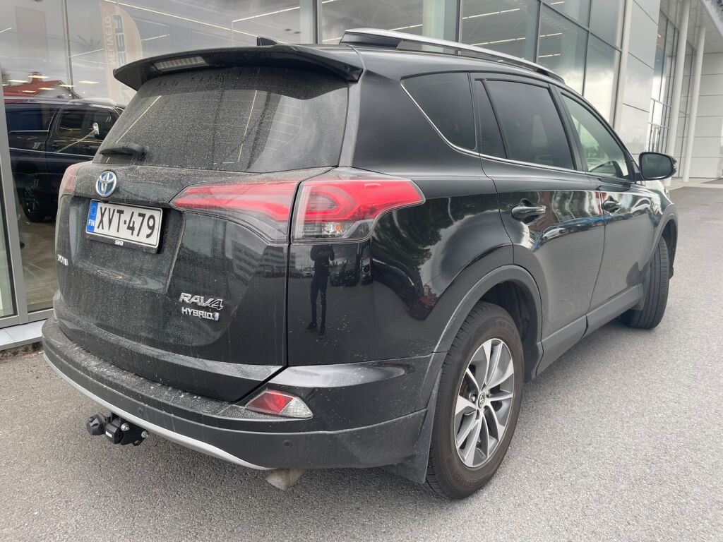 Toyota RAV4 2019 Musta