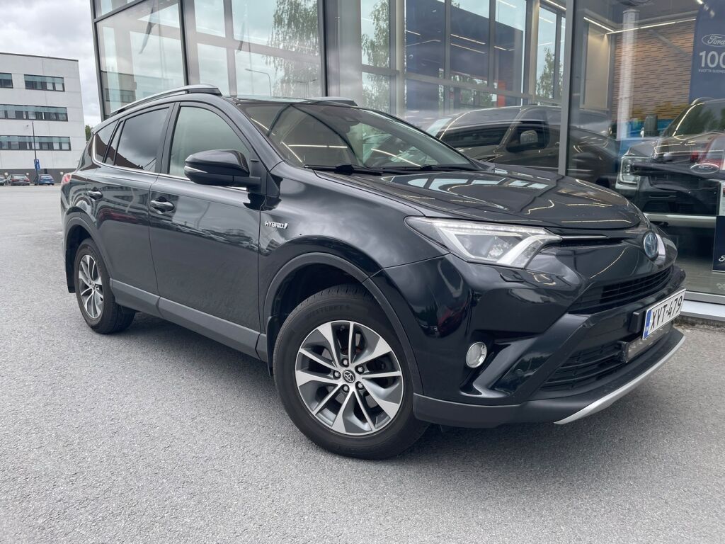 Toyota RAV4 2019 Musta