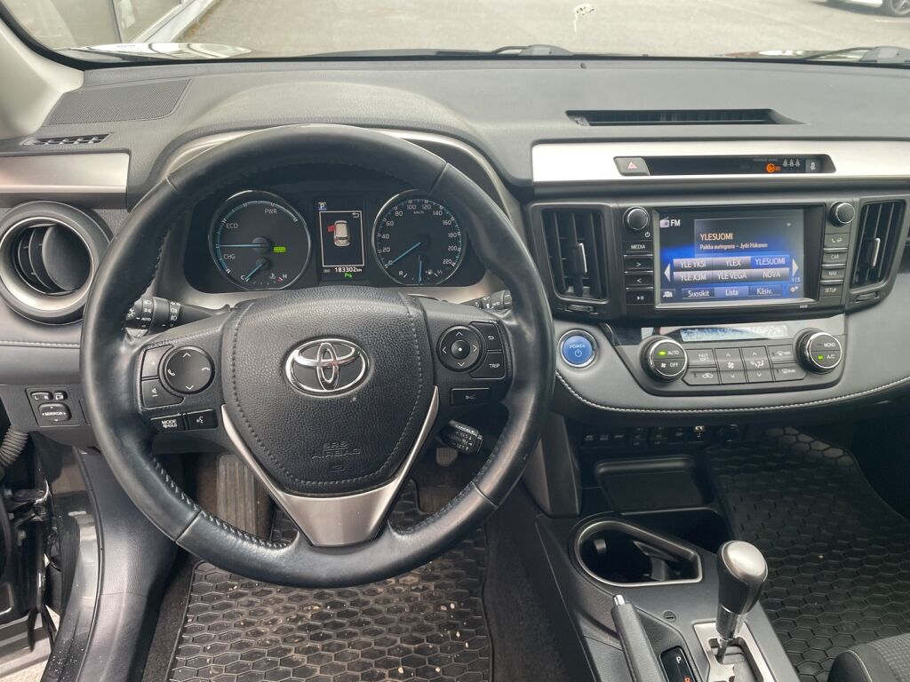 Toyota RAV4 2019 Musta