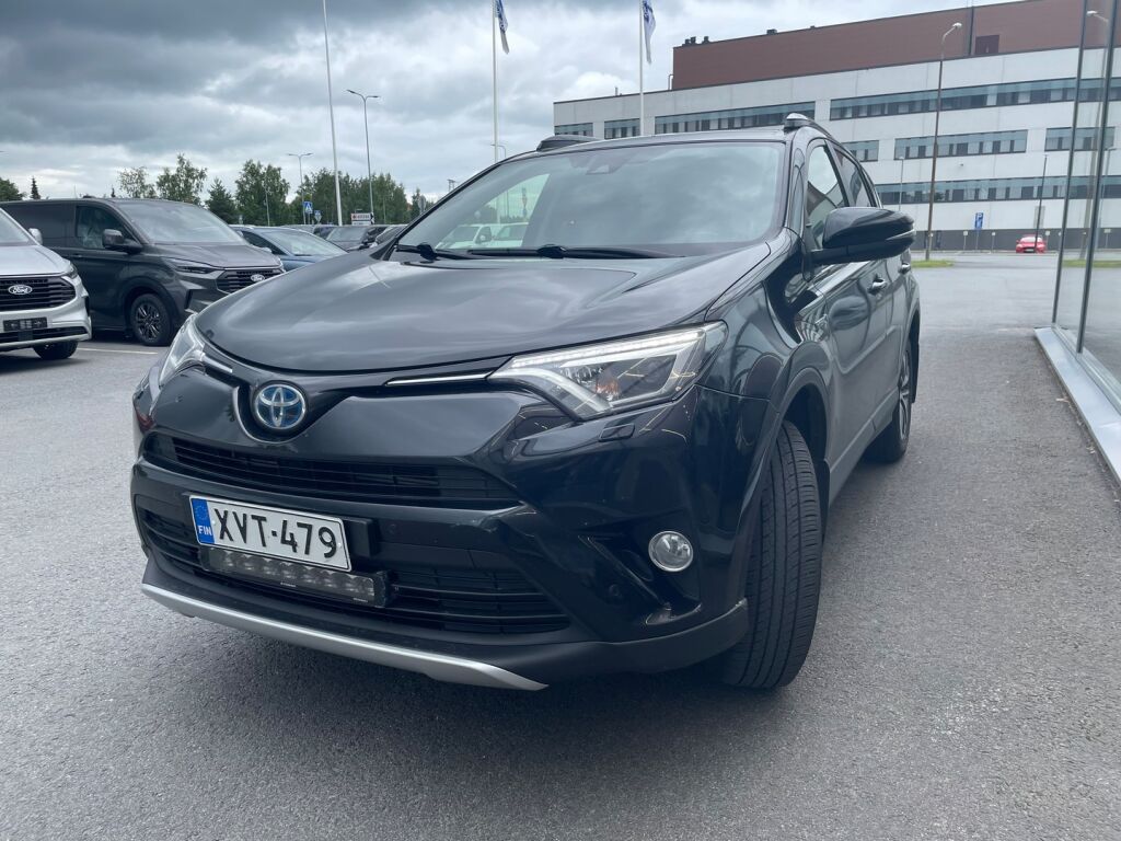 Toyota RAV4 2019 Musta