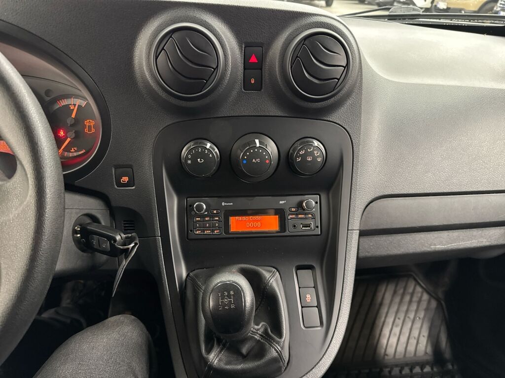 Mercedes-Benz Citan 2016 Valkoinen