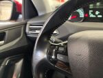 Peugeot 308 2019 Punainen