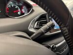 Peugeot 308 2019 Punainen