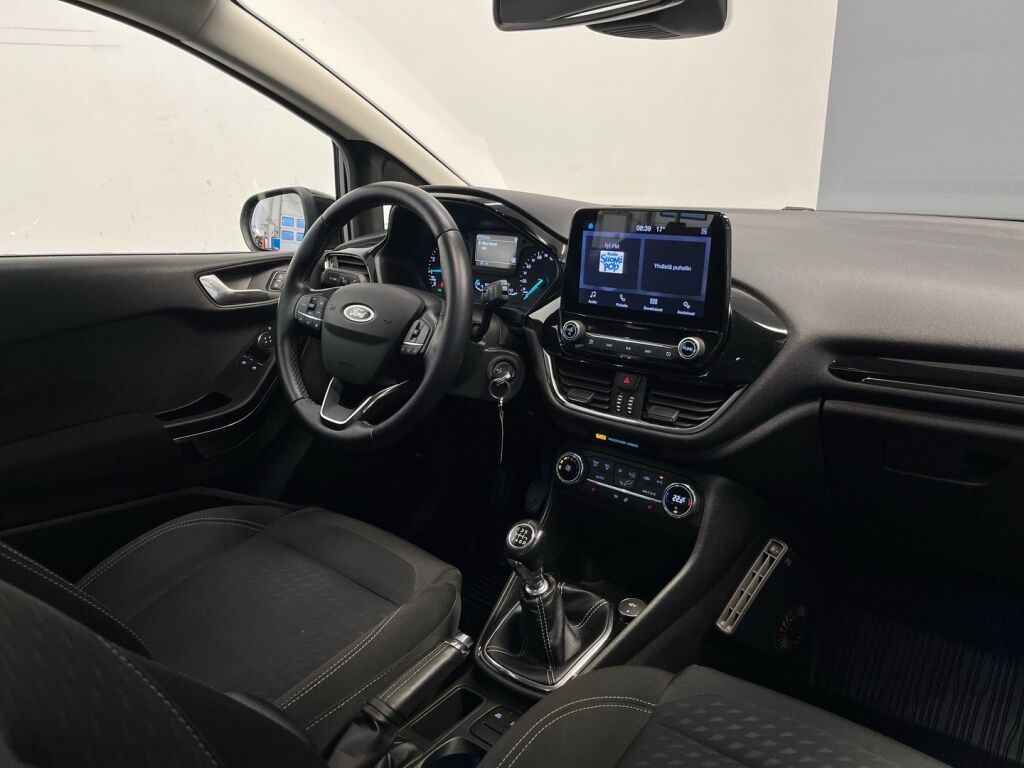 Ford Fiesta 2019 Musta