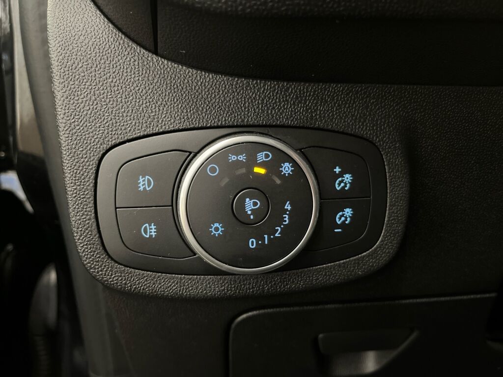 Ford Fiesta 2019 Musta