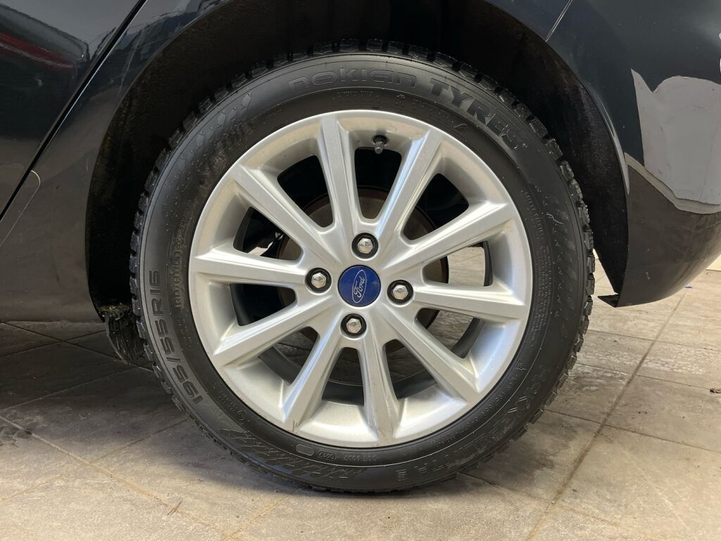 Ford Fiesta 2019 Musta