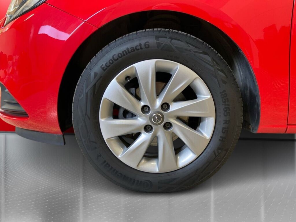 Opel Corsa 2019 Punainen