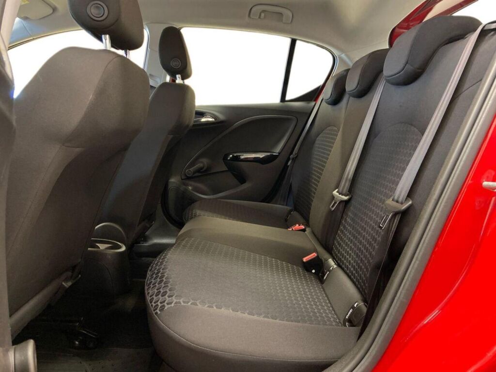 Opel Corsa 2019 Punainen