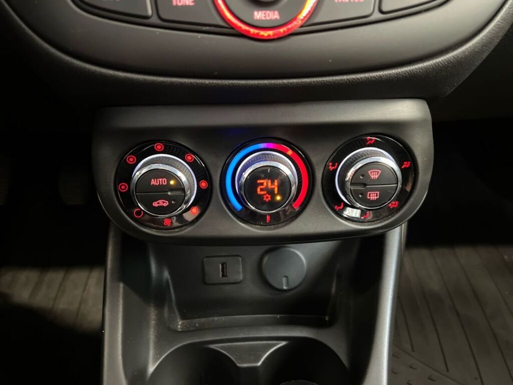 Opel Corsa 2019 Valkoinen