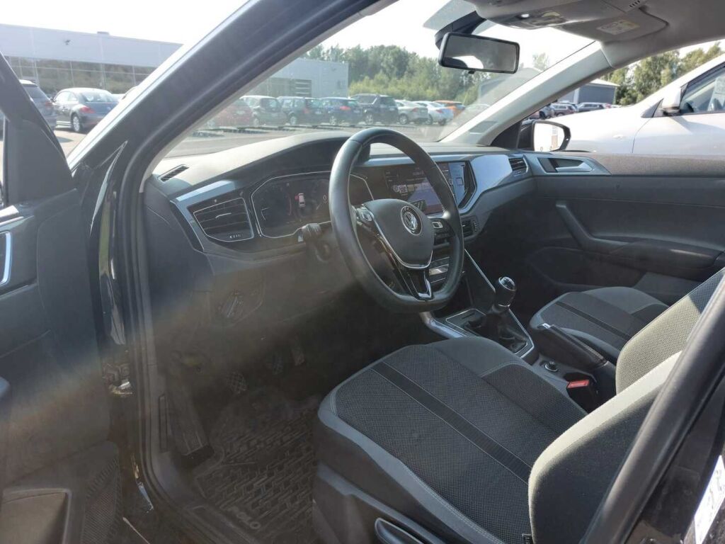 Volkswagen Polo 2019 Musta