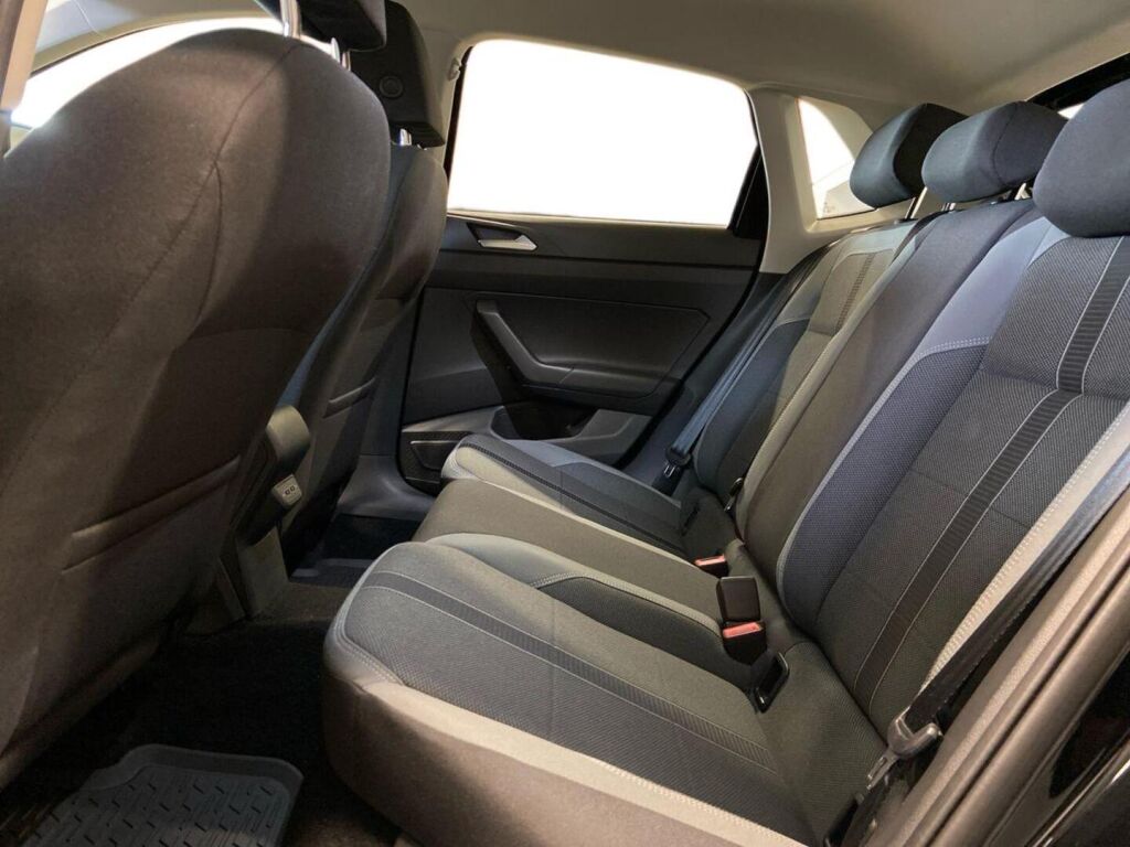 Volkswagen Polo 2019 Musta