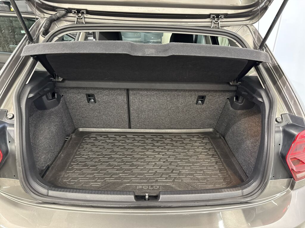 Volkswagen Polo 2019 Harmaa