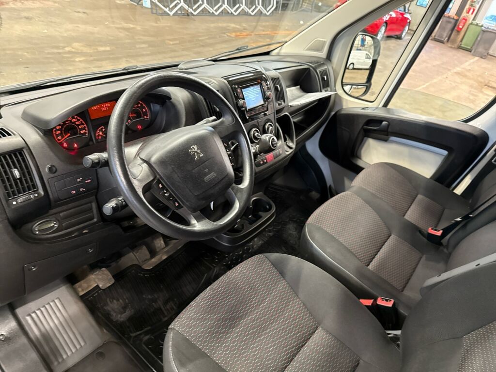 Peugeot Boxer 2019 Valkoinen
