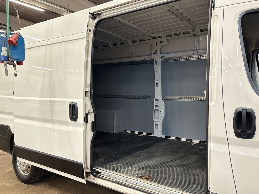 Peugeot Boxer 2019 Valkoinen