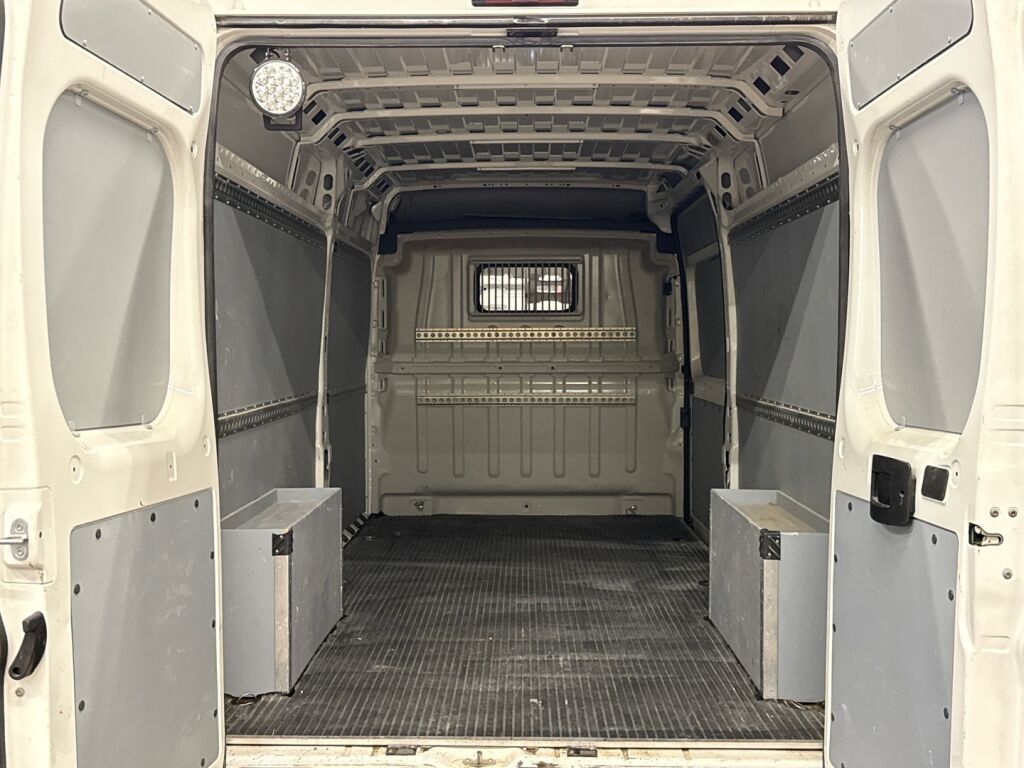 Peugeot Boxer 2019 Valkoinen