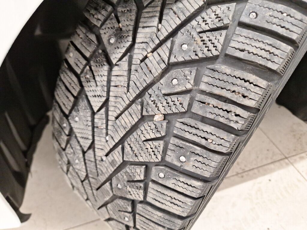 Mercedes-Benz CLA 2015 Valkoinen