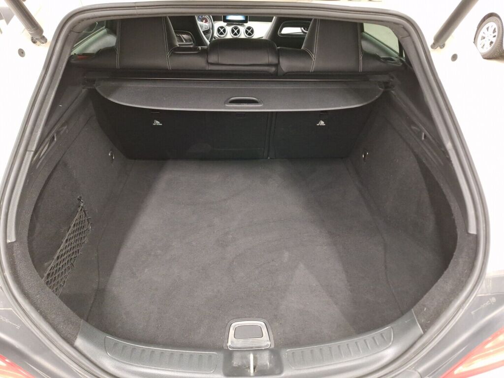 Mercedes-Benz CLA 2015 Valkoinen