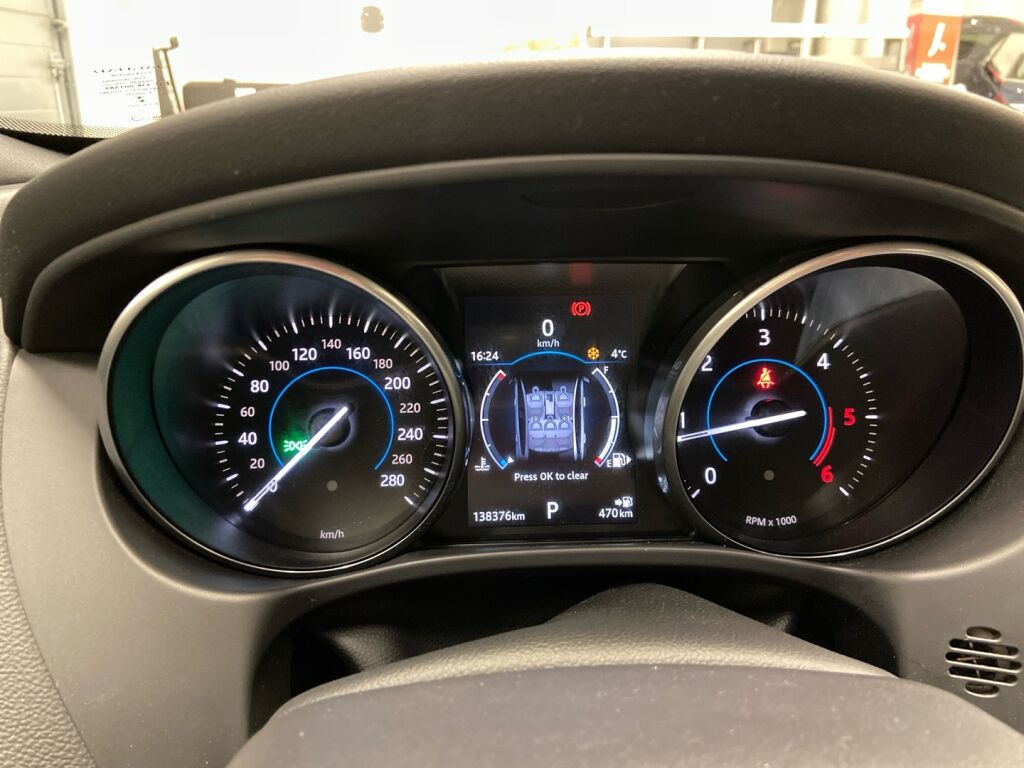 Jaguar XE 2019 Harmaa