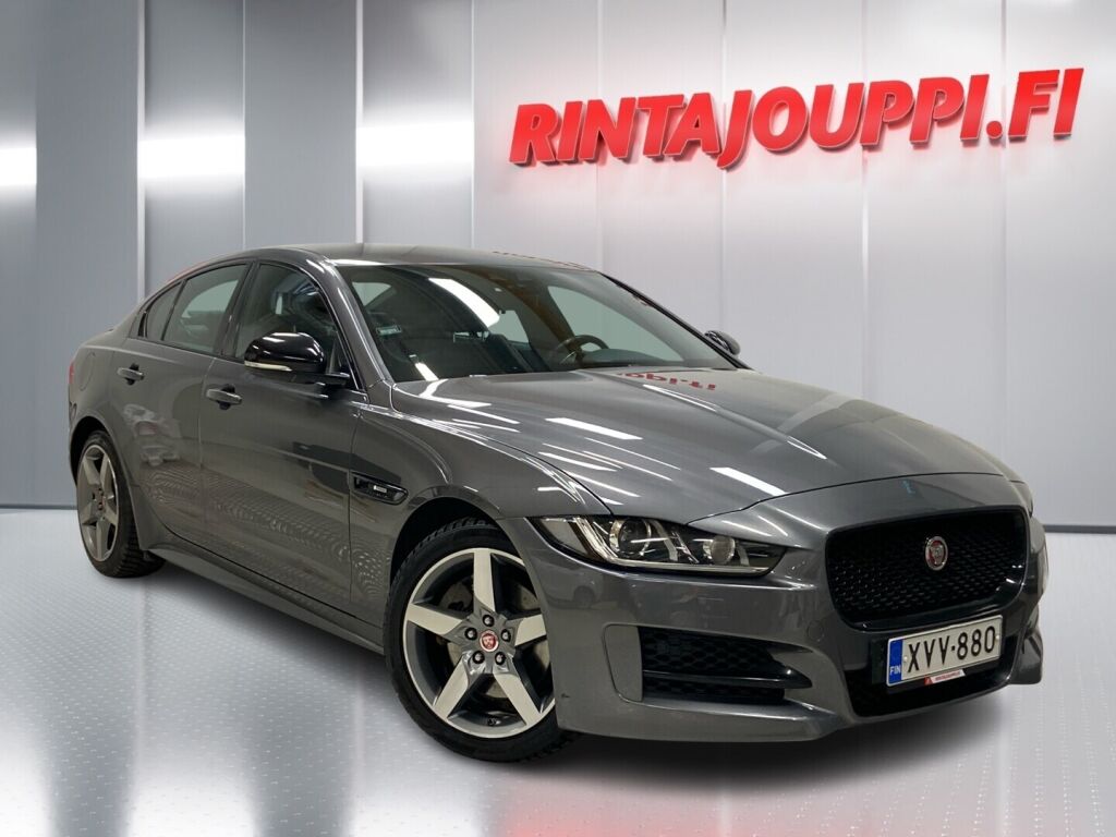 Jaguar XE 2019 Harmaa