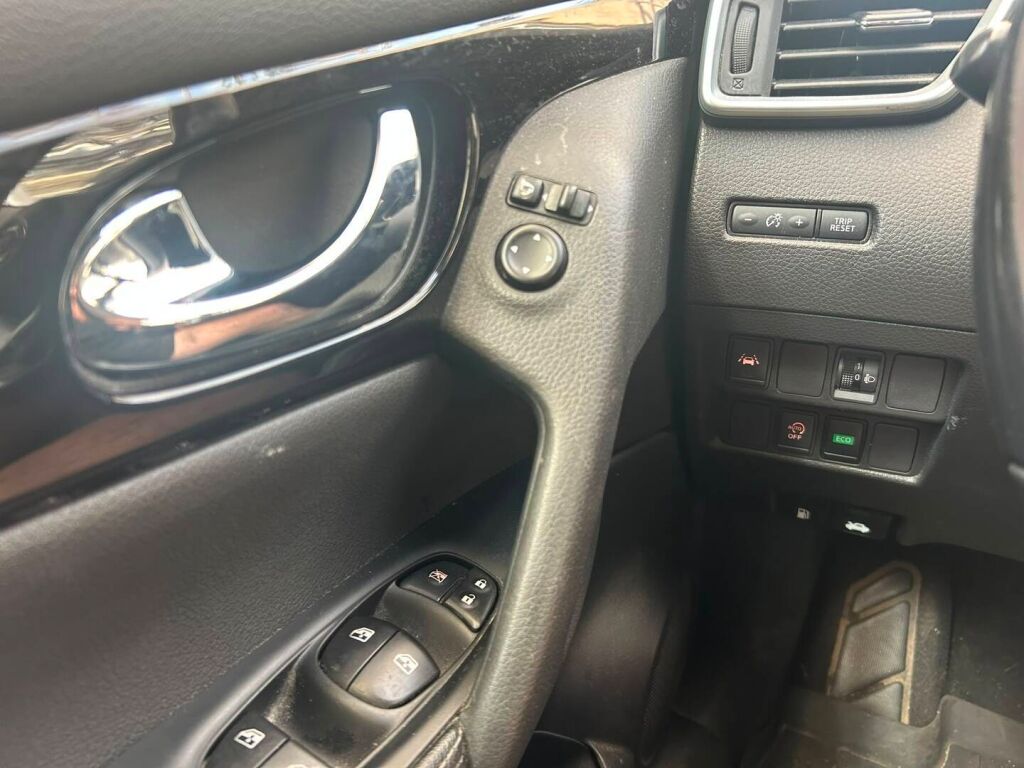 Nissan Qashqai 2019 Punainen