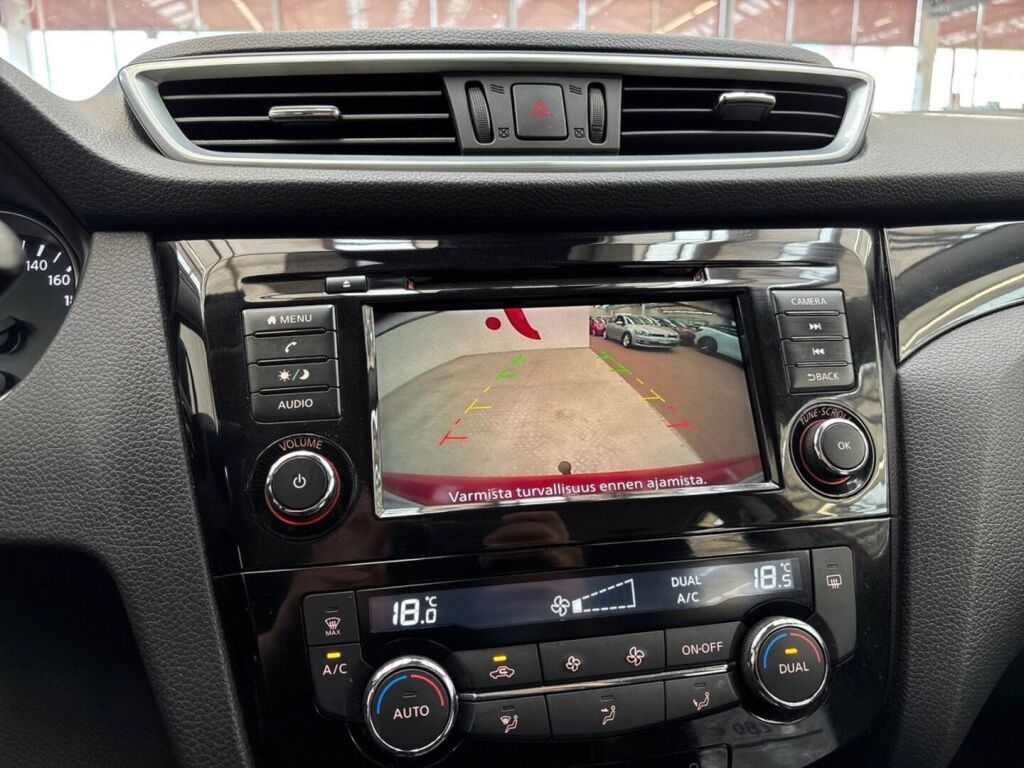 Nissan Qashqai 2019 Punainen