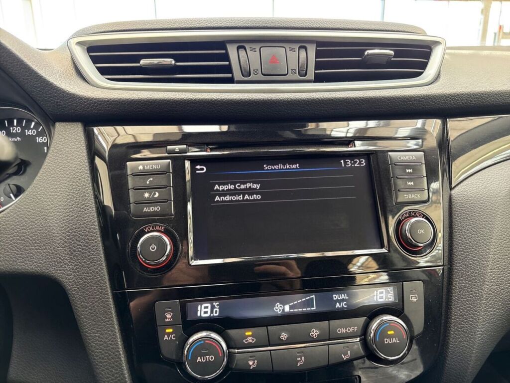 Nissan Qashqai 2019 Punainen