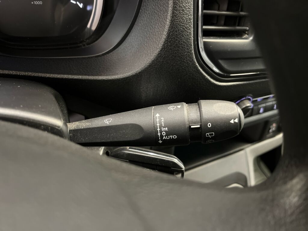 Peugeot Expert 2019 Valkoinen