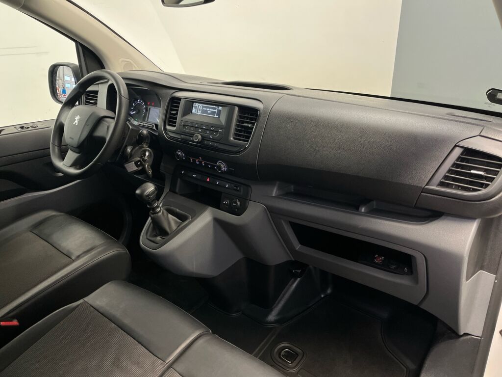 Peugeot Expert 2019 Valkoinen