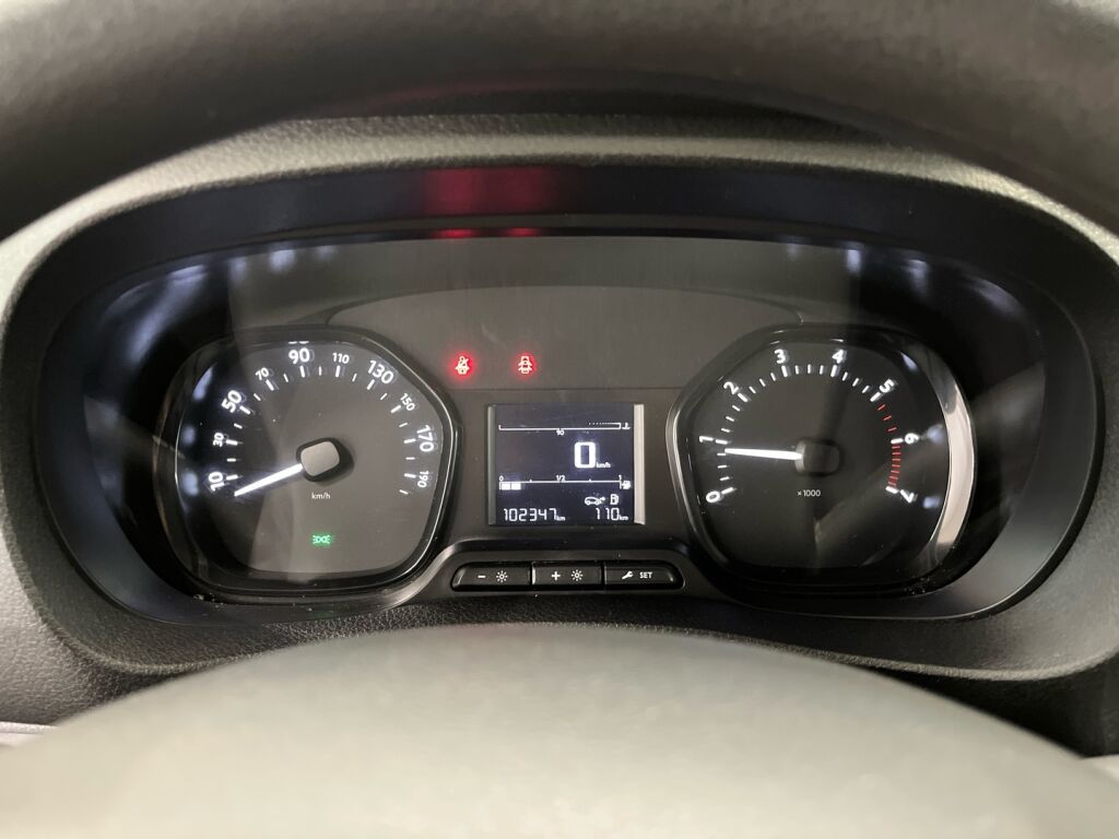 Peugeot Expert 2019 Valkoinen