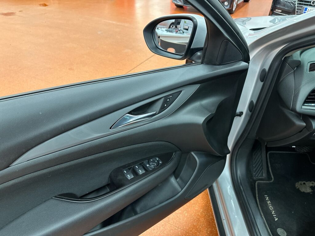 Opel Insignia 2019 Harmaa