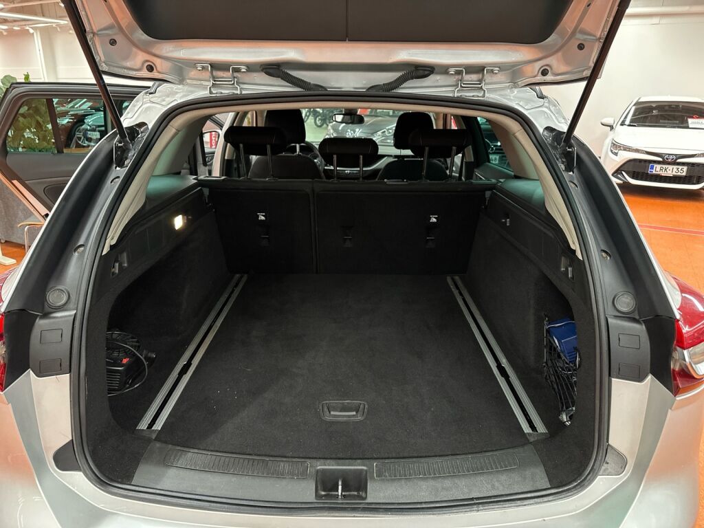 Opel Insignia 2019 Harmaa